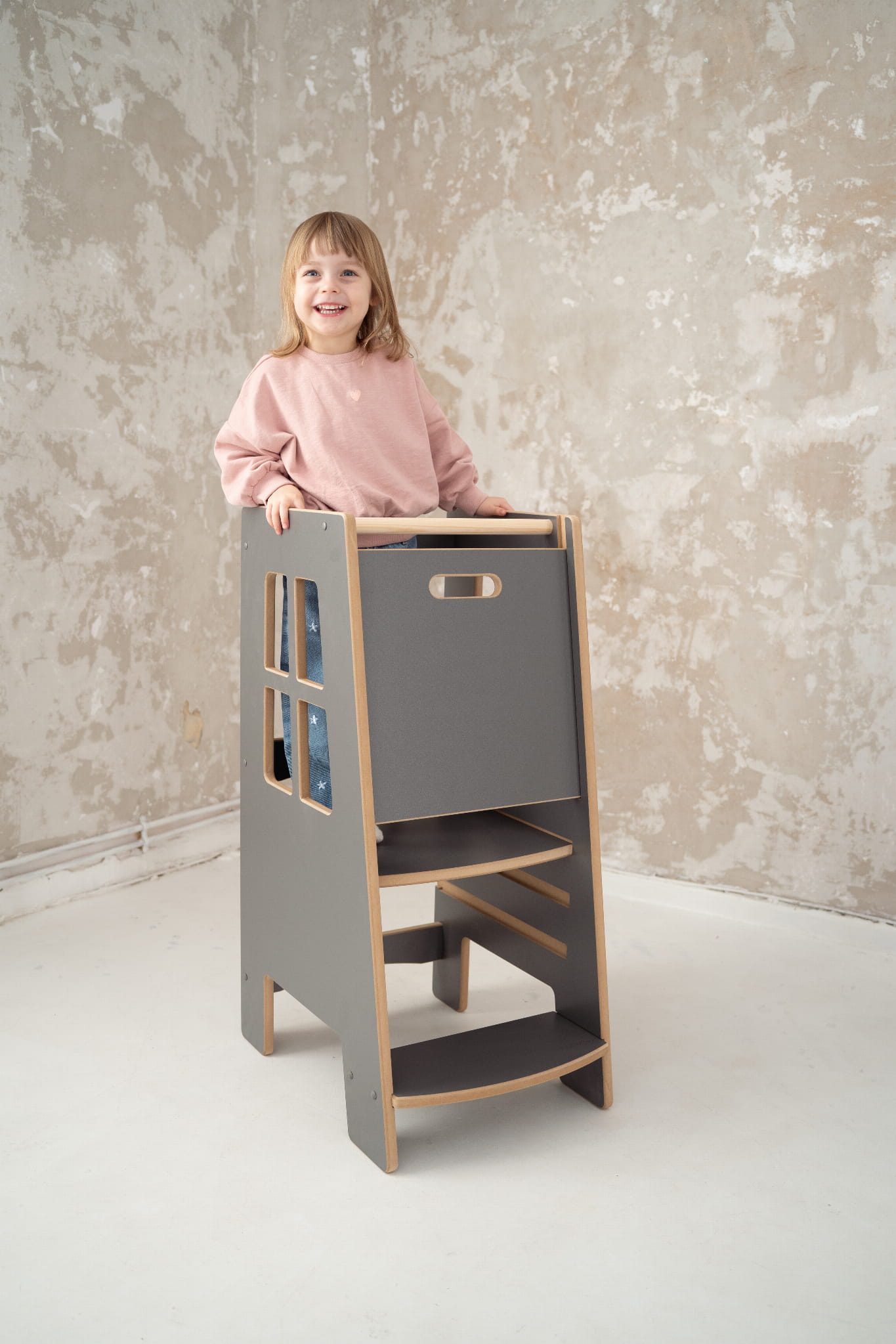 EXTRA SAFE - Montessori Lernturm Kitchen Helper Kinderplattform Küchenturm - grau